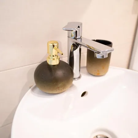 La Corte Del Borgo Apartman Bologna